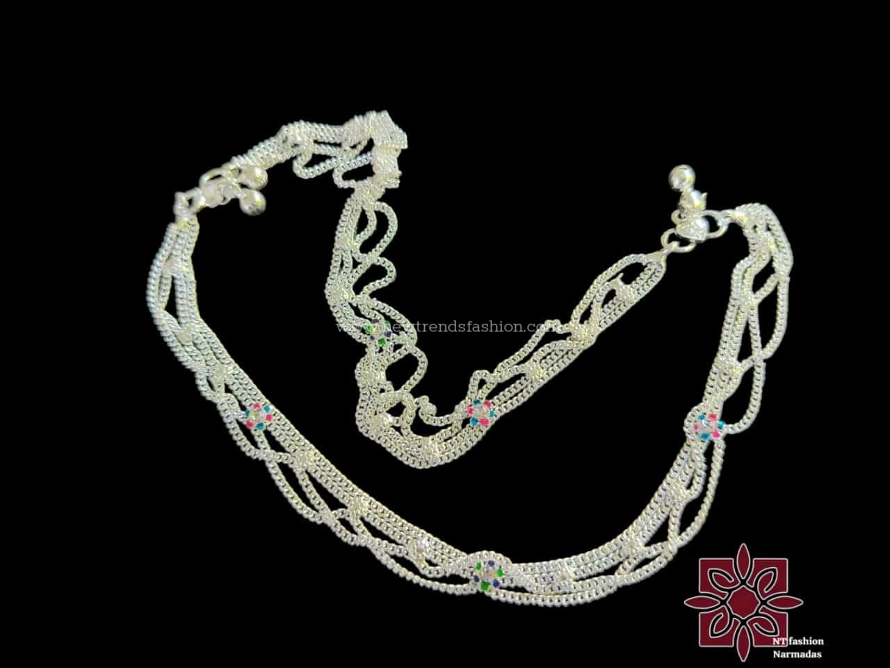 41 Silver anklet