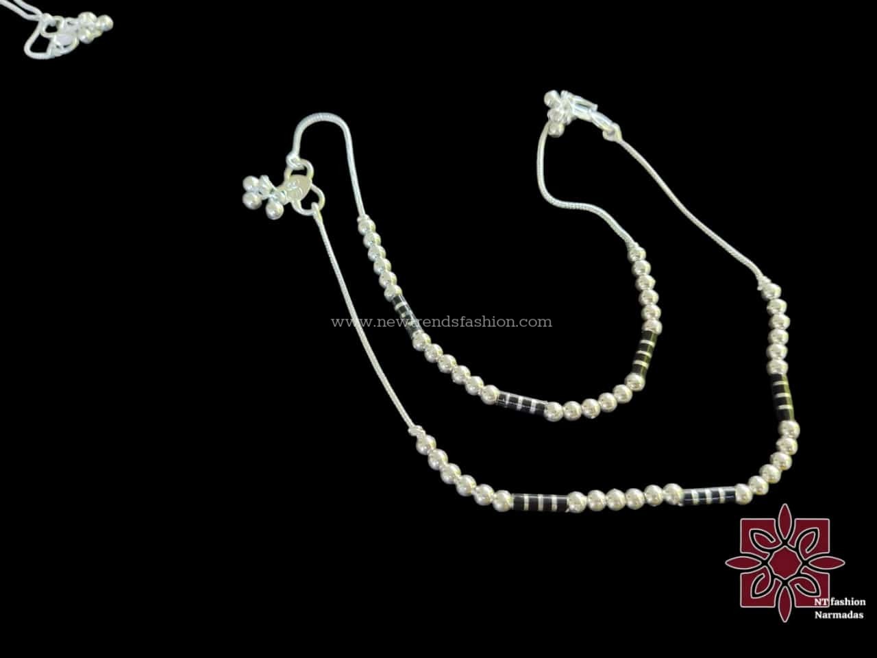 6 Silver anklet