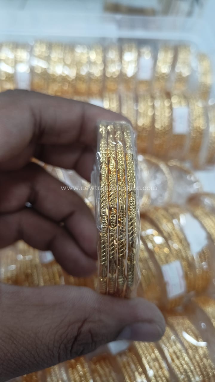 67 Daily wear jewellery