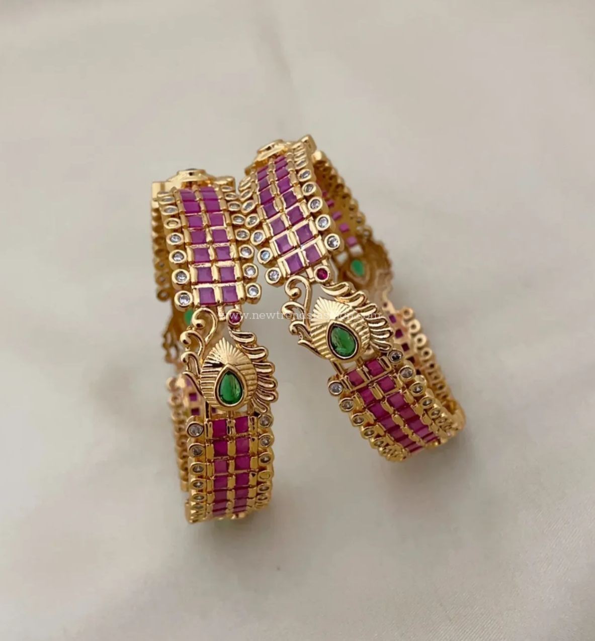 100 Traditional bangles set of 2