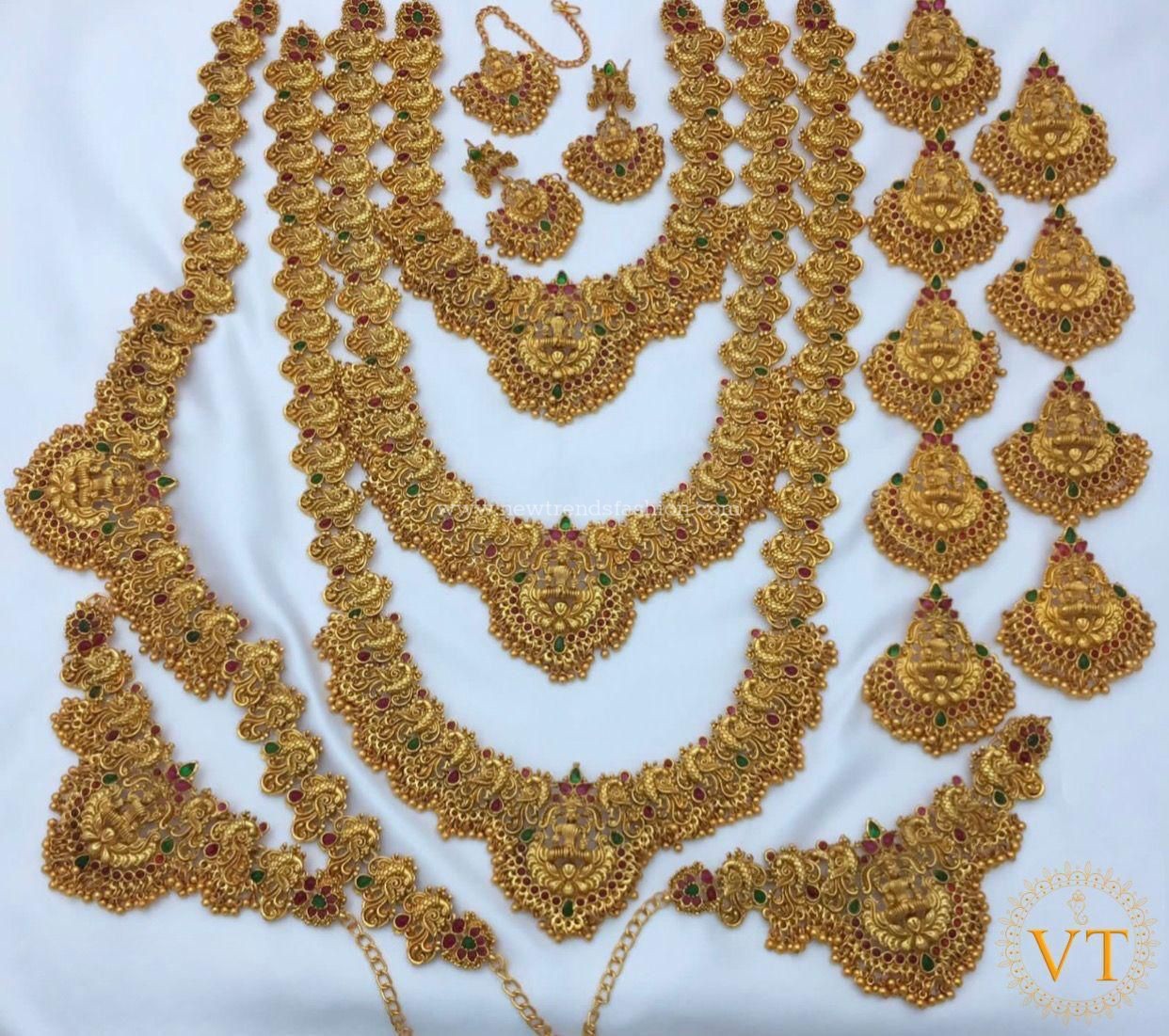 Traditional Lakshmi bridal set