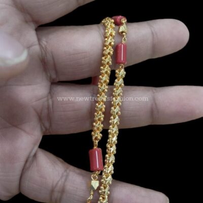 36 Chain with cylindrical pavalam beads