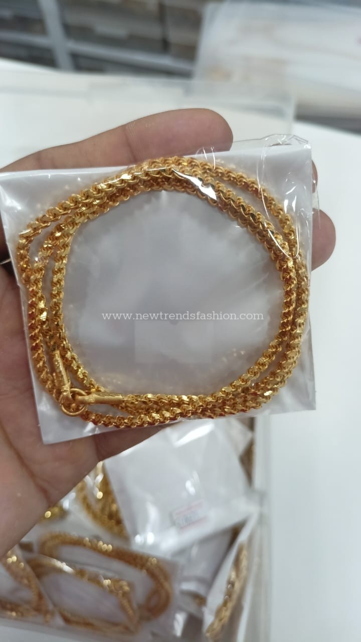 74 Gold forming jewellery NT 0976