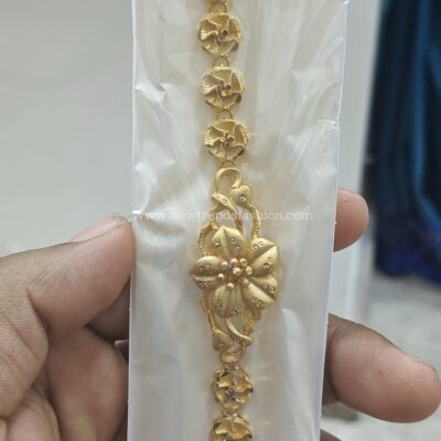 15 Flower bracelet